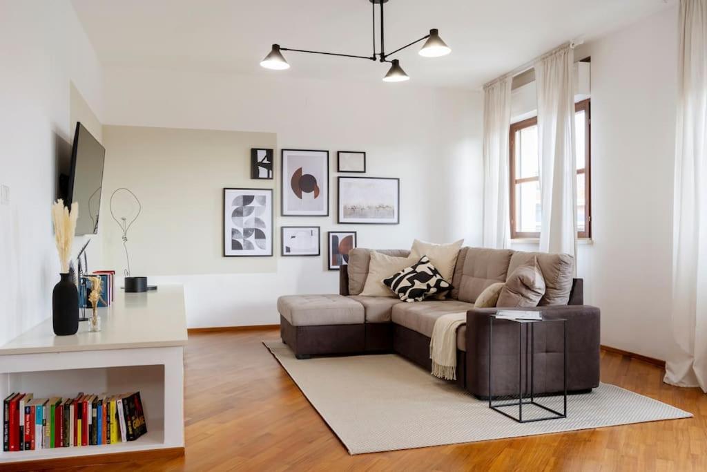 Exclusive Penthouse With 60 M2 Panoramic Terrace Lejlighed Perugia Eksteriør billede